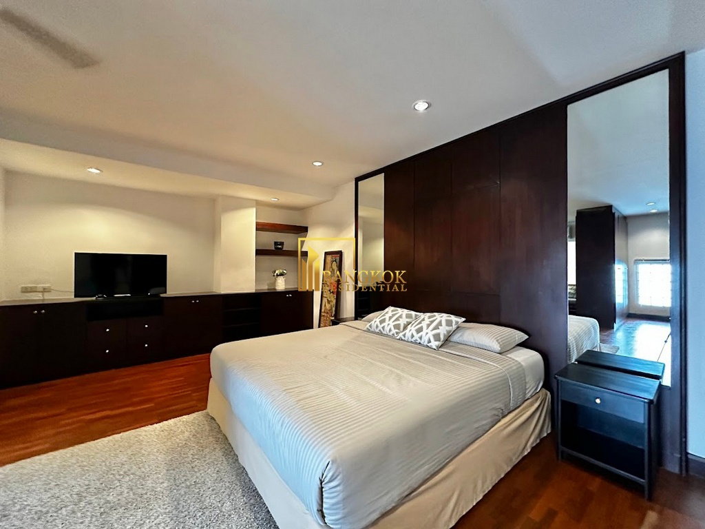 รูป Prestigious 3 Bedroom Apartment For Rent in Phrom Phong - BR20717AP - รูปที่ 22/56