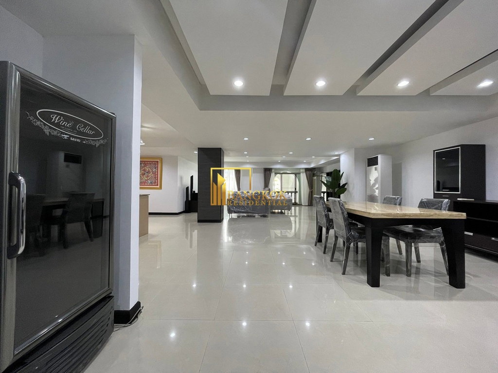 picture Royal Castle - Spacious 3 Bedroom Condo For Rent in Phrom Phong Area - BR14636CD - 6/38