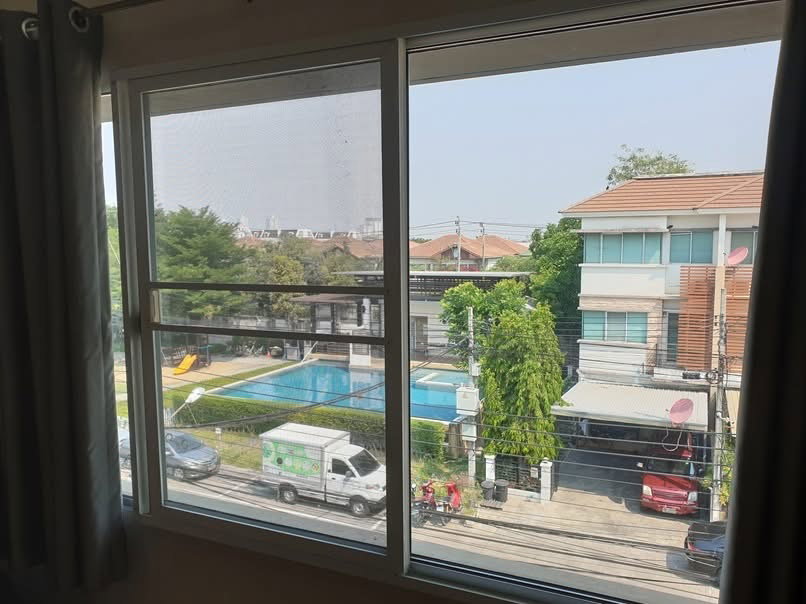 picture #S2942 For Rent Town Plus Rama9 - 13/16