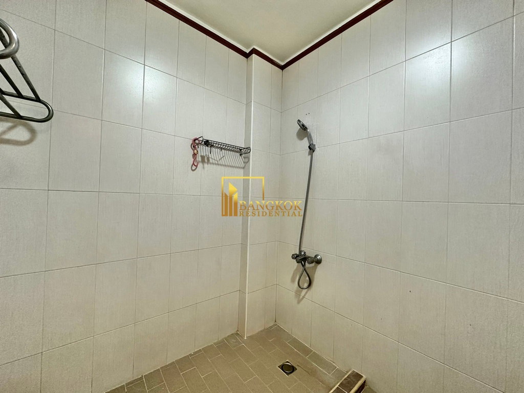 รูป Premier Condo - Spacious 3 Bedroom For Rent in Phrom Phong - BR18764CD - รูปที่ 16/38