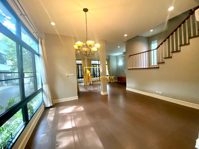 เช่าบ้านเดี่ยว ถนนเพชรบุรี กรุงเทพฯ : SW 38 Place - 4 Bedroom House For Rent in Thonglor - BR1064CD
