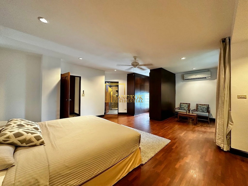 รูป Prestigious 3 Bedroom Apartment For Rent in Phrom Phong - BR20717AP - รูปที่ 20/56