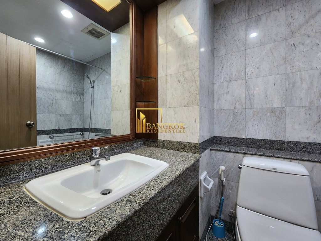 picture  President Place - Renovated 2 Bed Condo in Shopping District - BR6427CD - 18/37