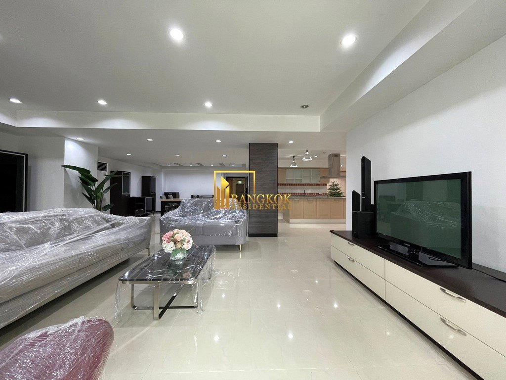 picture Royal Castle - Spacious 3 Bedroom Condo For Rent in Phrom Phong Area - BR14636CD - 5/38