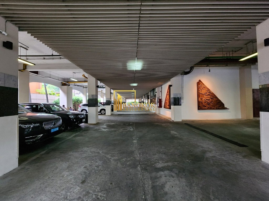รูป Prestigious 3 Bedroom Apartment For Rent in Phrom Phong - BR20717AP - รูปที่ 53/56