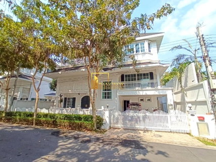 รูปภาพ Fantasia Villa 3 - Beautiful 3 Bedroom House in Bearing Area - BR8412SH