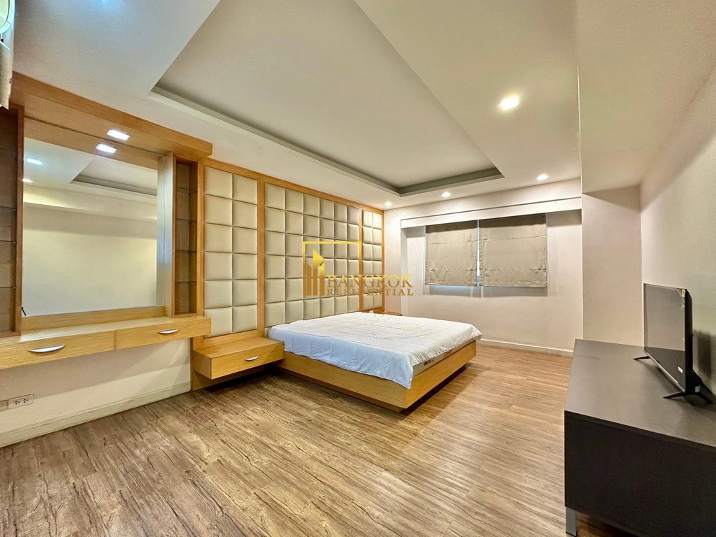 picture Royal Castle - Upgraded 3 Bedroom Property in Phrom Phong - BR18271CD - 8/36