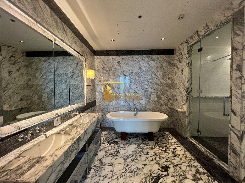 picture The Ritz Carlton Residences - 2 Bedroom Super Luxury Condo - BR15154CD - 10/28
