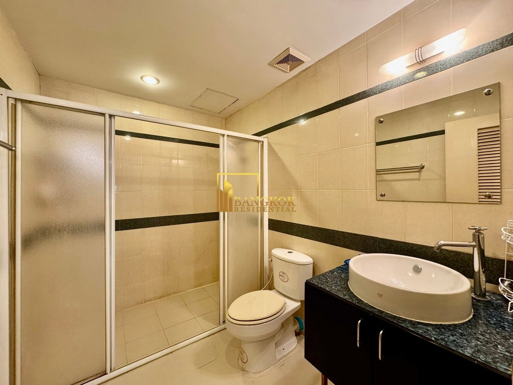 รูป Crystal Garden - Spacious 2 Bed Condo For Rent in Sukhumvit Area - BR19607CD - รูปที่ 17/31