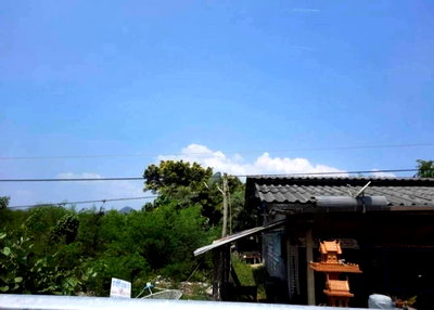 Land for sale : For Sale: 1 rai 41 square wah of land in Mai Riew, Tha Yang District, Phetchaburi. Selling just below the appraised price, a great deal! Act fast!