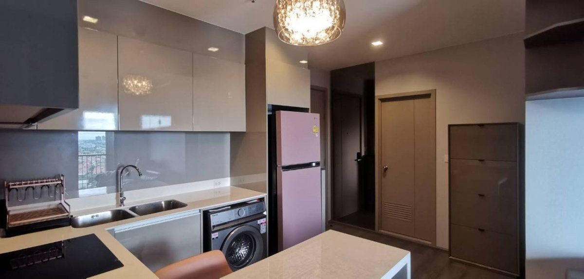 picture politan rive for rent near river 2 bed - 12/12