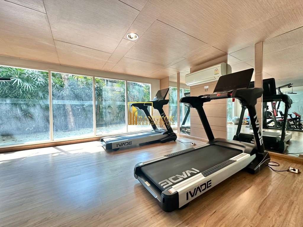 picture The Crest 24 - Incredible 3 Bed Duplex Condo in Phrom Phong Area - BR19290CD - 37/44