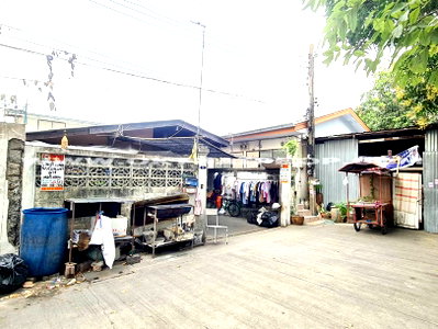 บ้านเดี่ยว วิทยาลัยนักบริหาร : บ้านเช่า 11 ห้อง ซ.ติวานนท์ 3 ใกล้ MRT กระทรวงสาธารณสุข