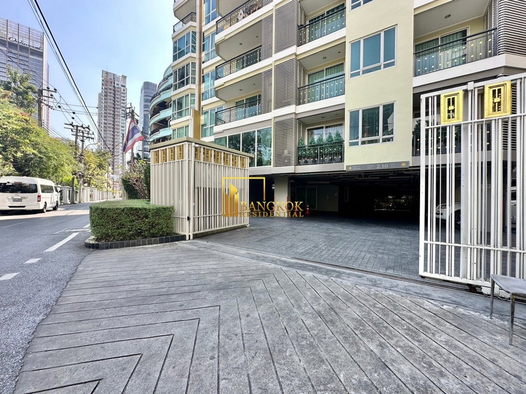 picture The Crest 24 - Incredible 3 Bed Duplex Condo in Phrom Phong Area - BR19290CD - 43/44