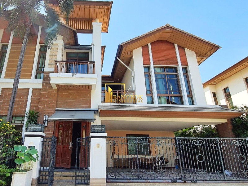Houses for rent :  Baan Sansiri 67 - Spacious 4 Bed Luxury House For Rent in Phra Khanong - BR7954SH