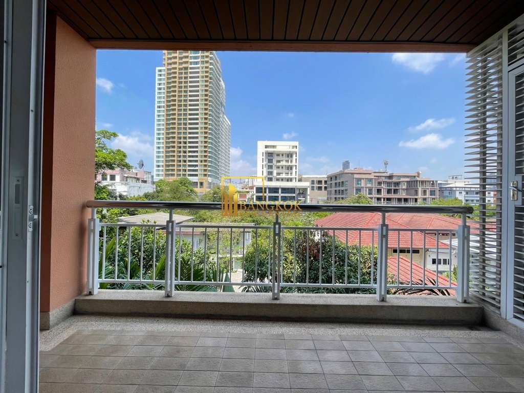 รูป  The Rise 39 - Spacious 2 Bedroom Condo in Phrom Phong - BR60185CD - รูปที่ 4/29