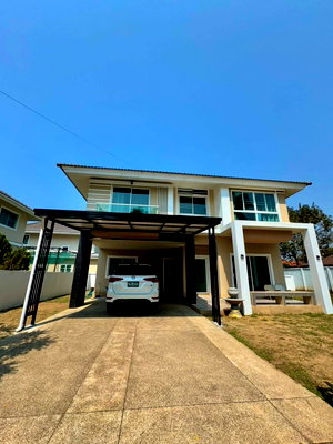 บ้านเดี่ยวให้เช่า : โครงการกาญน์จกนก12เฟส2🏠🏡 บ้านท้ายซอย เงียบสงบ สนามหญ้ากว้างมาก  หน้าบ้านไม่ติดใคร**ราคาเช่า 28,000/เดือน**