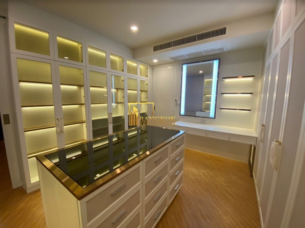 รูป Moon Tower - 6 Bedroom Triplex Penthouse in Ekkamai - BR16030CD - รูปที่ 28/42