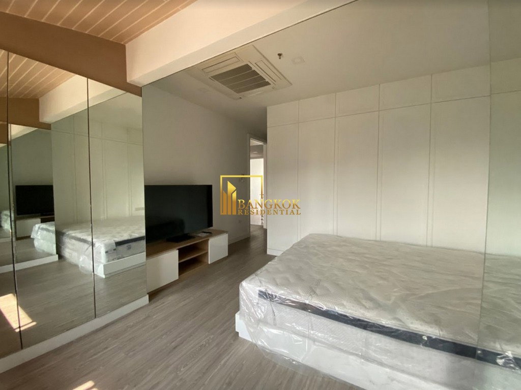 รูป Moon Tower - 6 Bedroom Triplex Penthouse in Ekkamai - BR16030CD - รูปที่ 23/42
