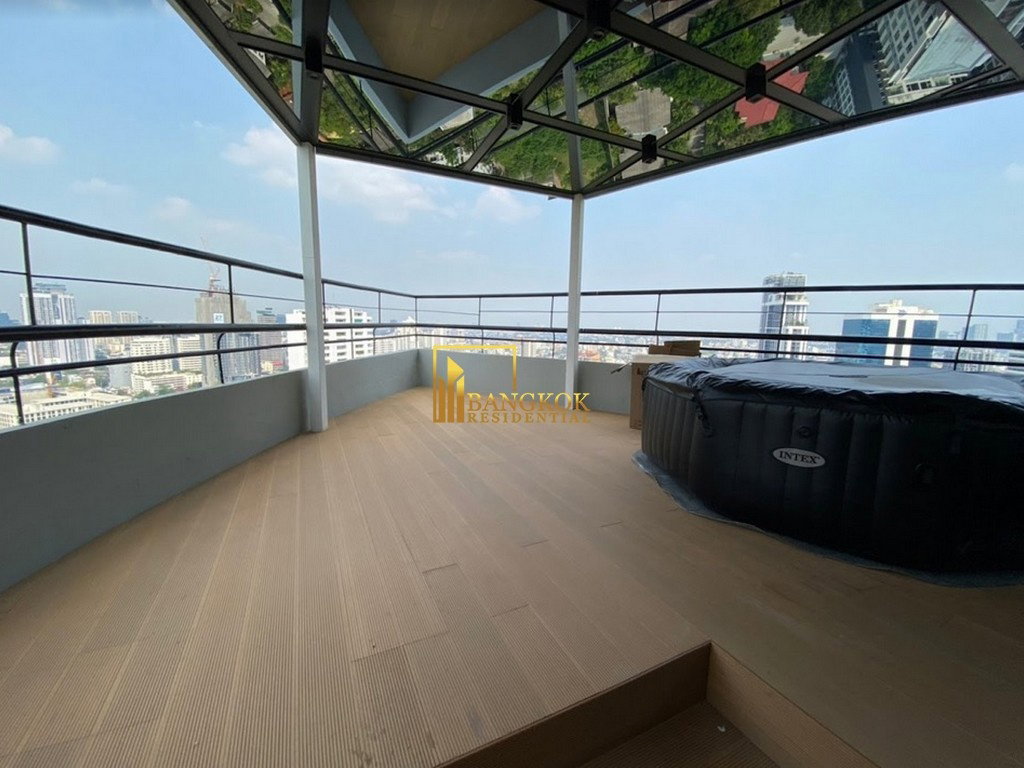 รูป Moon Tower - 6 Bedroom Triplex Penthouse in Ekkamai - BR16030CD - รูปที่ 30/42