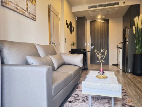 ASHTON ASOKE I BTS Asoke ,MRT Sukhumvit I rare type 37 sqm !!! / HL #20230715108 #MKT