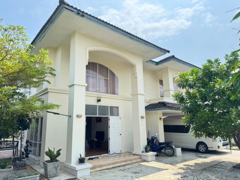 บ้านให้เช่า 3 ห้องนอน 3 ห้องน้ำ พร้อมเฟอร์ฯ พยูน บ้านฉาง
