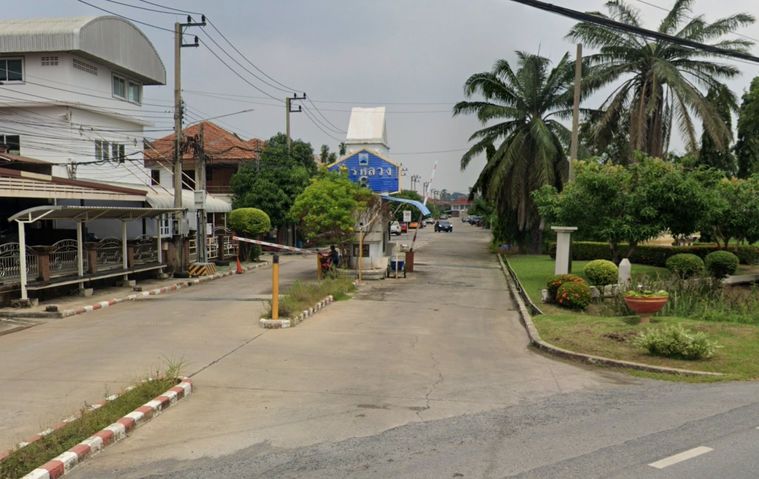 Baan Chatluang 8