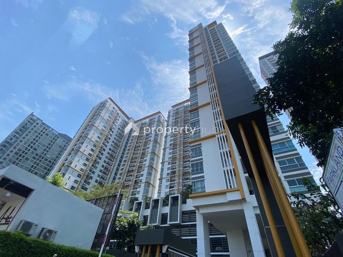 เดอะ พาร์คแลนด์ ตากสิน - ท่าพระ
