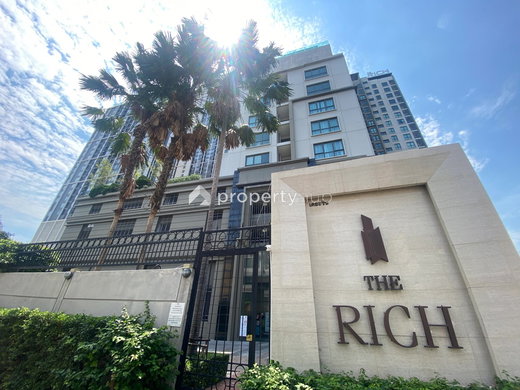 รูป The Rich Sathorn - Taksin - รูปที่ 1/16