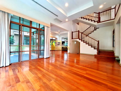 เช่าบ้านเดี่ยว โรงเรียนเซนต์แอนดรูส์อินเตอร์เนชันแนล กรุงเทพ : Baan Sansiri 67 - Spacious 4 Bed Luxury House For Rent in Phra Khanong - BR27897SH