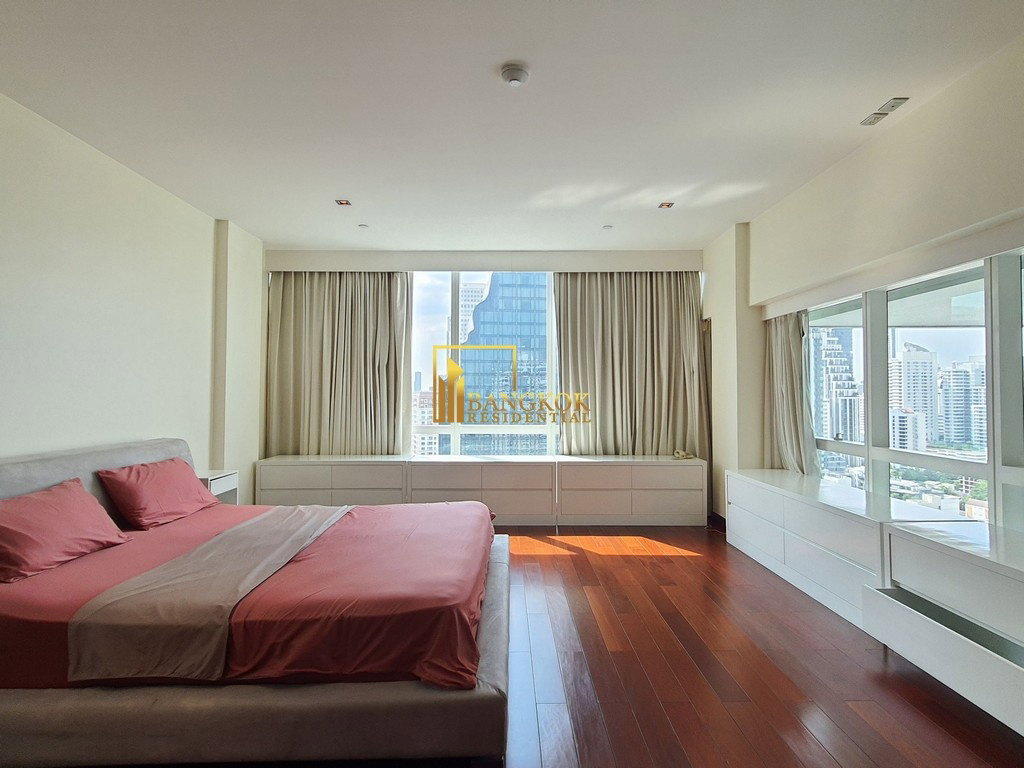 รูป  Le Raffine 31 - 3 Bedroom Duplex Luxury Condo With Pool - BR9211CD - รูปที่ 16/50