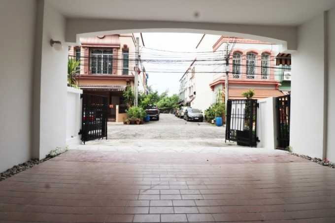 รูป 🏚️(ขายด่วน)💙 ทาวน์เฮ้าส์ 📍บ้านกลางเมือง บริติชทาวน์ ศรีนครินทร์🚝BTS ศรีลาซาล_ซอยศรีด่าน24 - รูปที่ 14/14