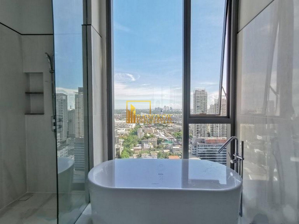 รูป  Kraam 26 - Super Luxury 4 Bedroom Penthouse For Rent - BR15510CD - รูปที่ 12/29