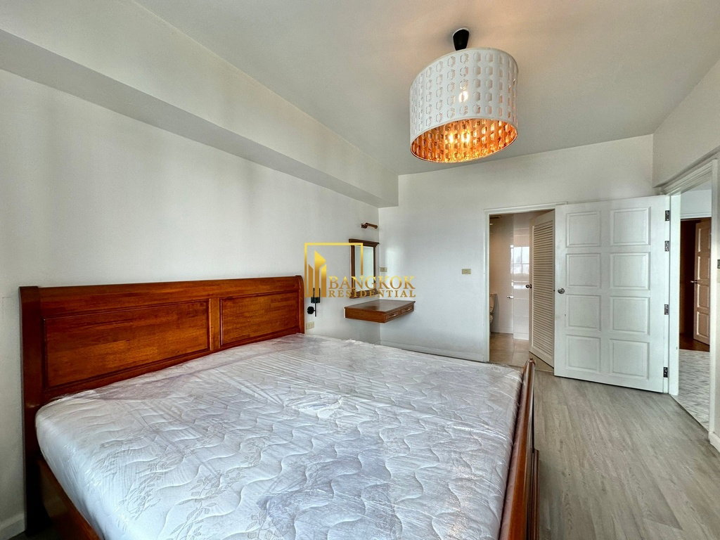 picture Royal Castle - Renovated 3 Bedroom Condo in Phrom Phong Area - BR1382CD - 12/37