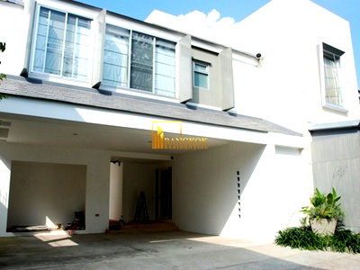 เช่าบ้านเดี่ยว ถนนเพชรบุรี กรุงเทพฯ : Detached House - 4 Bedroom For Rent Thonglor - BR8132SH