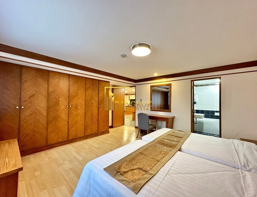 รูป  United Tower - Spacious 2 Bedroom Condo For Rent in Thonglor - BR18526CD - รูปที่ 16/30