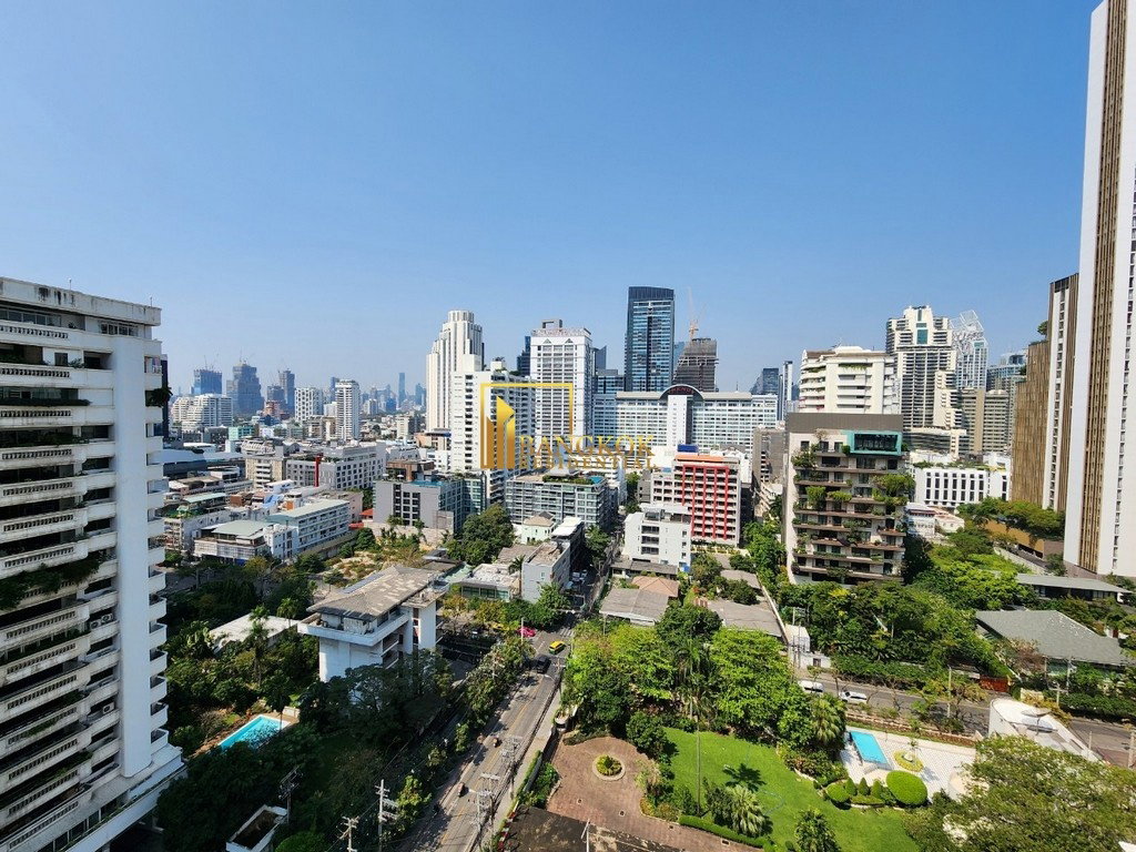 รูป Master Centrium - Gorgeous 3 Bedroom Condo in Prime Location - BR16714CD - รูปที่ 9/30