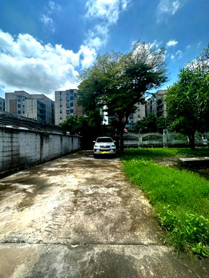 Houses for sale Bangna Commercial College : LTH12045 – House For Sale in Sukhumvit 97/1 Size 182.9 sqw. 731.6 sqm. 5 beds 2 baths Near BTS Bang Chak Station ONLY 48 MB
