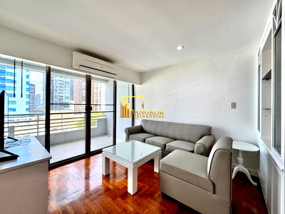คอนโดให้เช่า :  Acadamia Grand Tower - Renovated 2 Bed Condo in Phrom Phong - BR16537CD