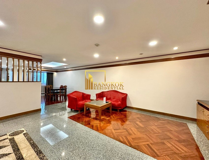 รูป  United Tower - Spacious 2 Bedroom Condo For Rent in Thonglor - BR18526CD - รูปที่ 1/30