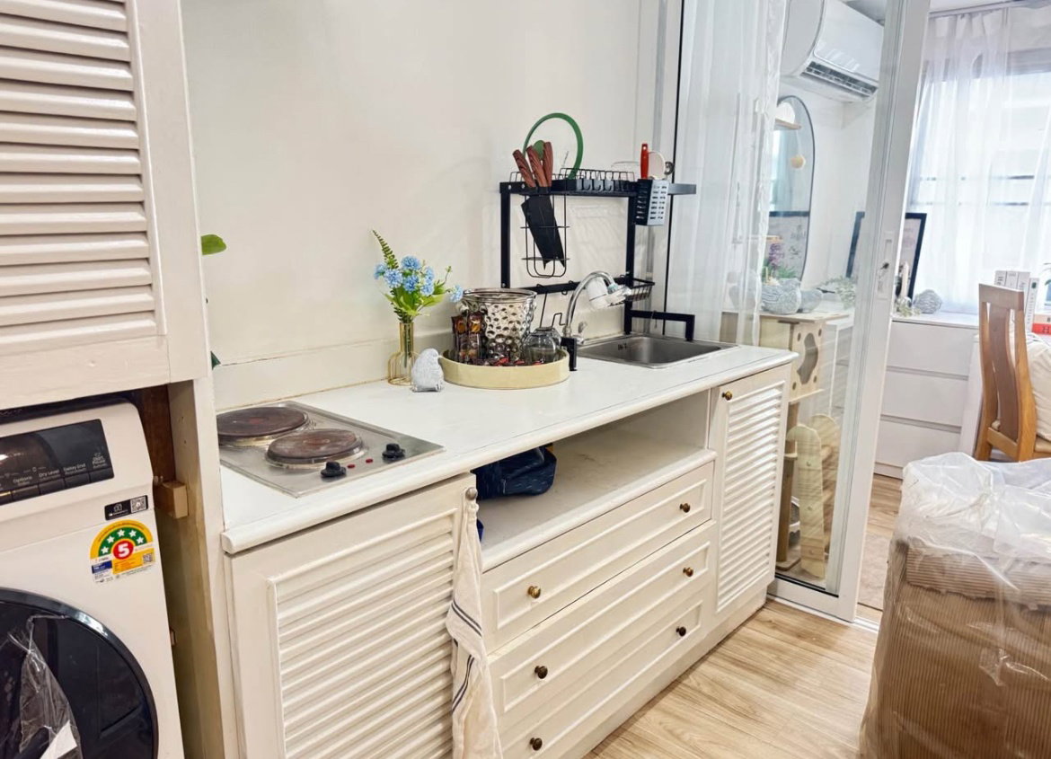 picture #R3077 For rent 49 Suites - 5/9