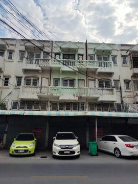 ขายด่วนอาคารพาณิชย์ หลังมหาวิทยาลัยธุรกิจบัณฑิต  ซอยงามวงศ์วาน 47 แยก 39 ราคาดี