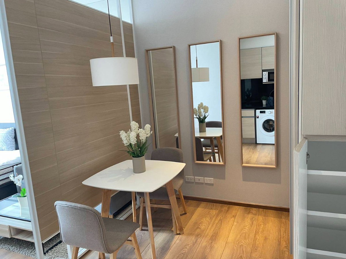 picture Condo for rent : Park 24 ( BTS Phrom Phong) MK-02  line @livingbkk - 4/9