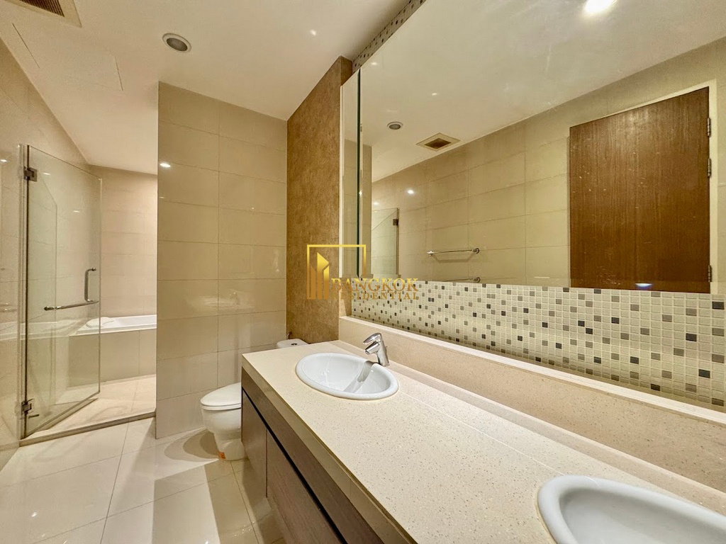 รูป Bright 24 - Incredible 6 Bed Combined Duplex Condo in Phrom Phong - BR1470CD - รูปที่ 32/51