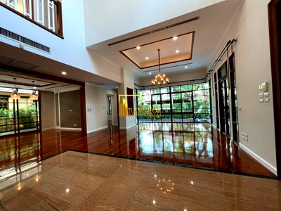 บ้านเดี่ยวให้เช่า :  Baan Sansiri 67 - 4 Bedroom Luxury House in Phra Khanong Area - BR28202SH