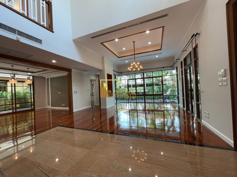 Houses for rent :  Baan Sansiri 67 - 4 Bedroom Luxury House in Phra Khanong Area - BR28202SH