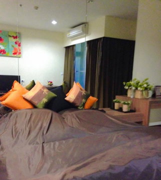 The Address Siam【𝐑𝐄𝐍𝐓】🔥Feel the warmth and elegance in an earth tone style bedroom. 🔥 Contact Line ID: @hacondo
