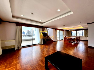 Apartment building for rent Sukumvit 49 : Stunning 4 Bed Duplex Apartment For Rent in Thong Lo - BR20848AP