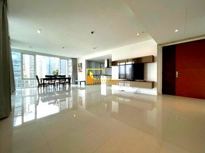 คอนโดให้เช่า : Fullerton - Spacious 3 Bed Condo For Rent in Ekkamai - BR60279CD