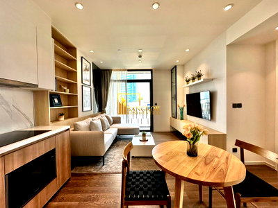 คอนโดให้เช่า :  Muniq Sukhumvit 23 - Luxurious 2 Bedroom Condo For Rent - BR18389CD